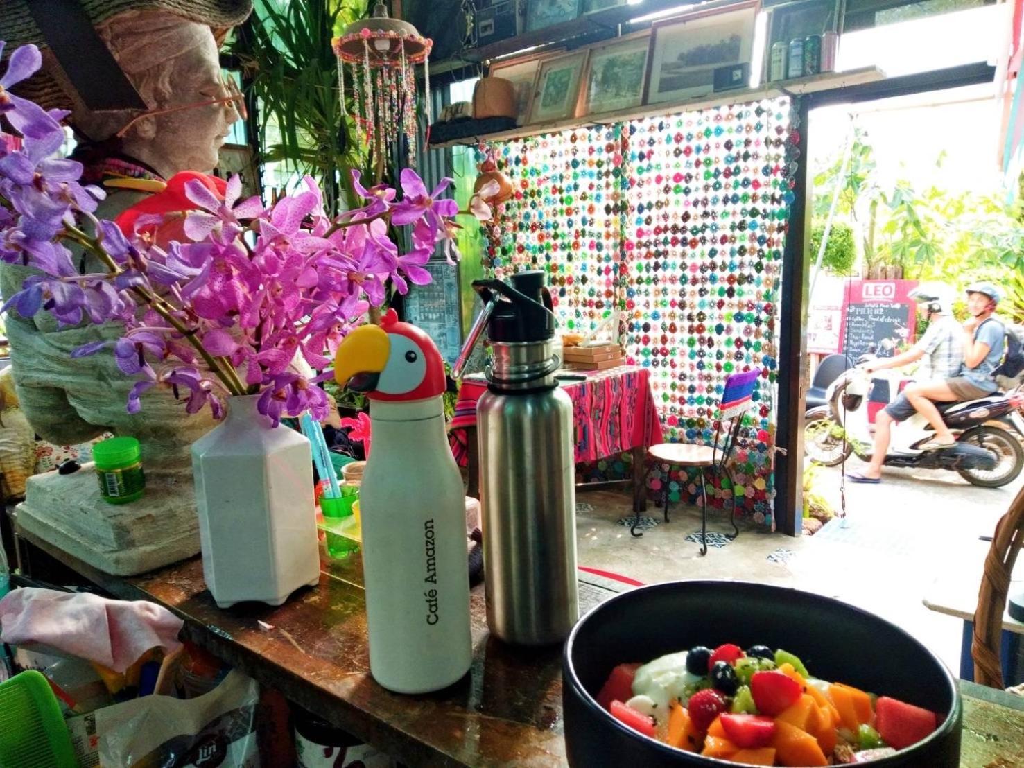 Artist'S Place Trat Bagian luar foto